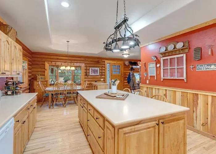 Cozy Custom In The Pines-williams Az Holiday home *